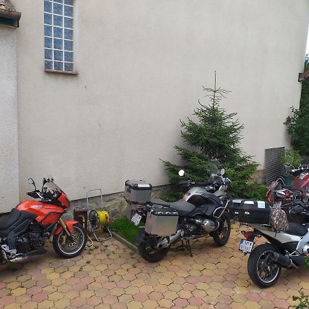 Casa 193 Motorcycle Friends Bed and Breakfast Sibiu Buitenkant foto