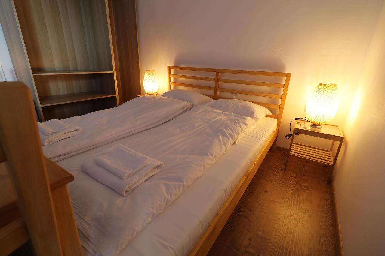 Casa 193 Motorcycle Friends Bed and Breakfast Sibiu Buitenkant foto